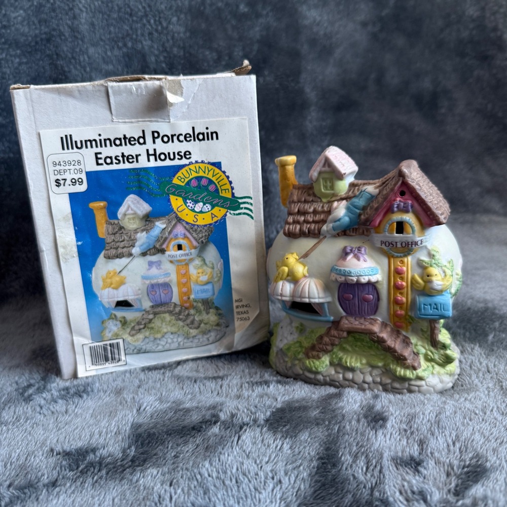 Vtg 90s Bunnyville Gardens Post Office Illuminated Porcelain Easter House w/ Box